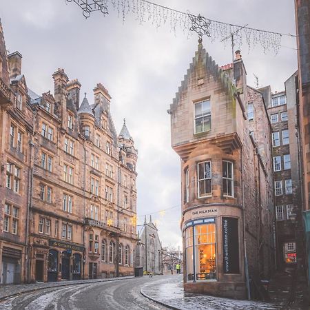 Pass The Keys Spacious And Homely Flat On The Royal Mile Единбург Екстериор снимка
